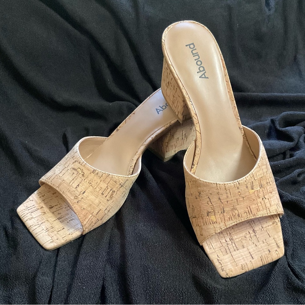 Abound Cork Block Heel Mules in Natural Tan
